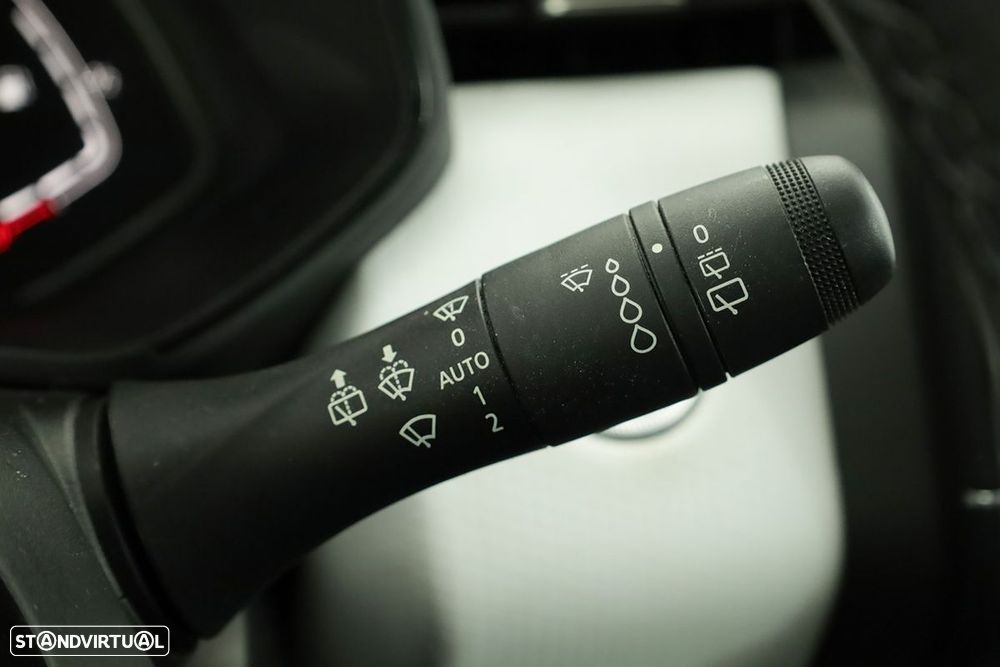 Renault Clio 1.0 TCe Techno - 18