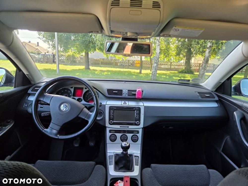 Volkswagen Passat 1.8 TSI Comfortline - 6