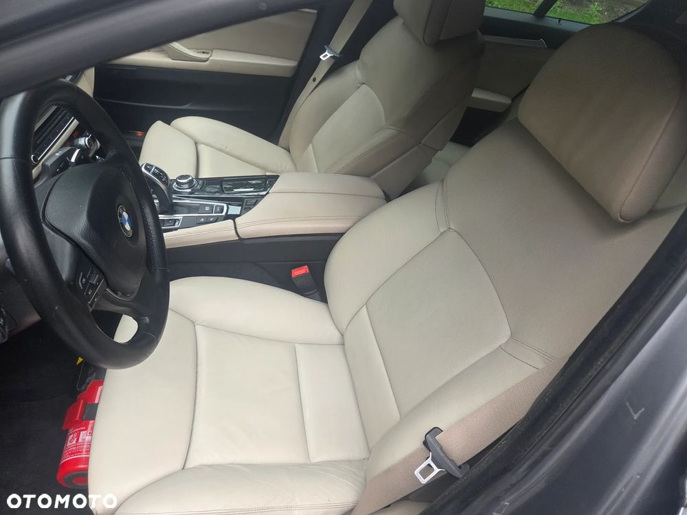 BMW Seria 5 - 22