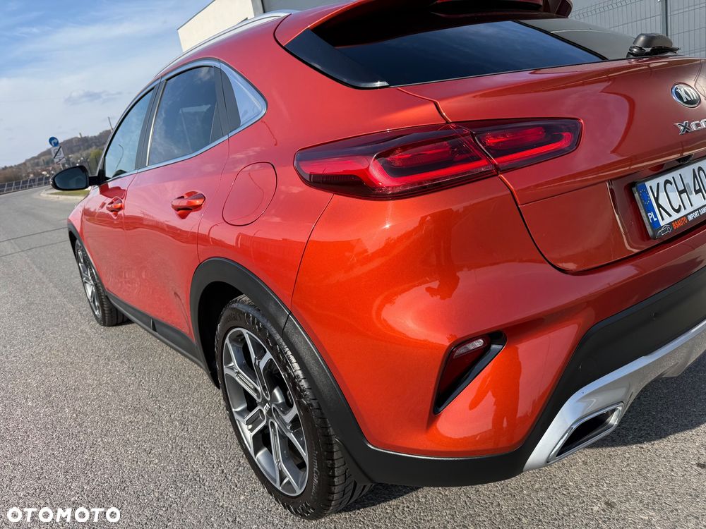 Kia XCeed 1.6 T-GDI L Business Line - 16