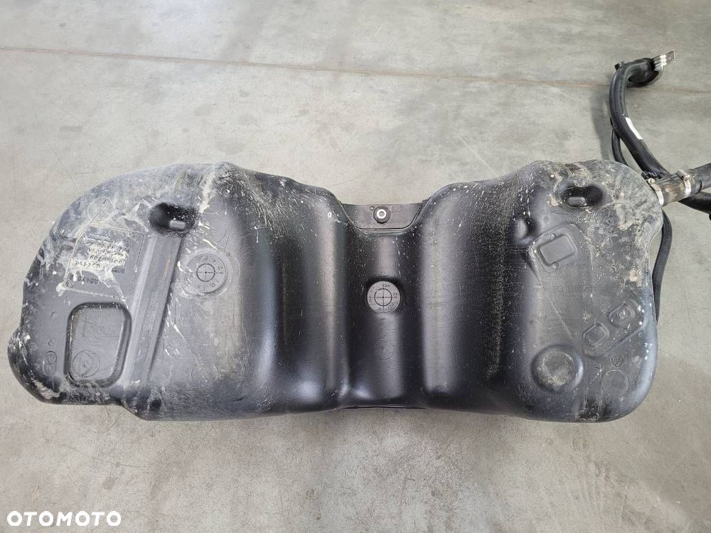 ZBIORNIK PALIWA BAK POMPA WLEW 2.0 B 251 BMW X3 G01 7404155 - 9