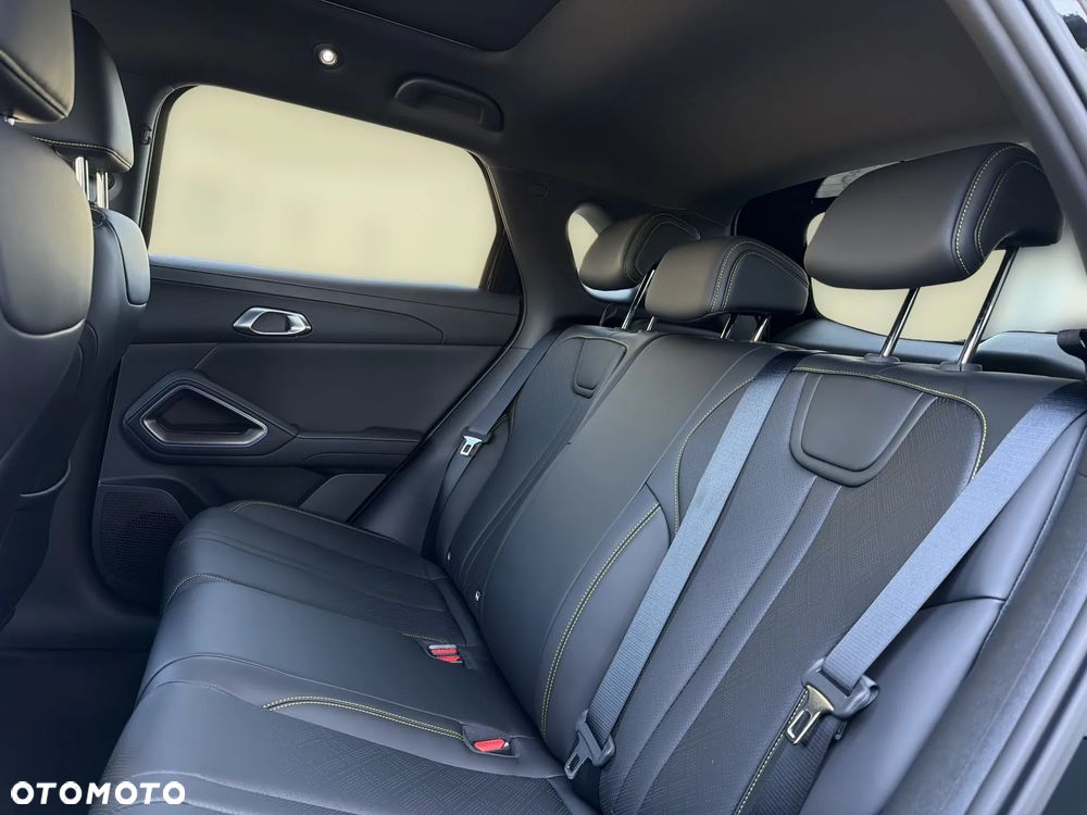 BYD Atto 2 DM-i - 23