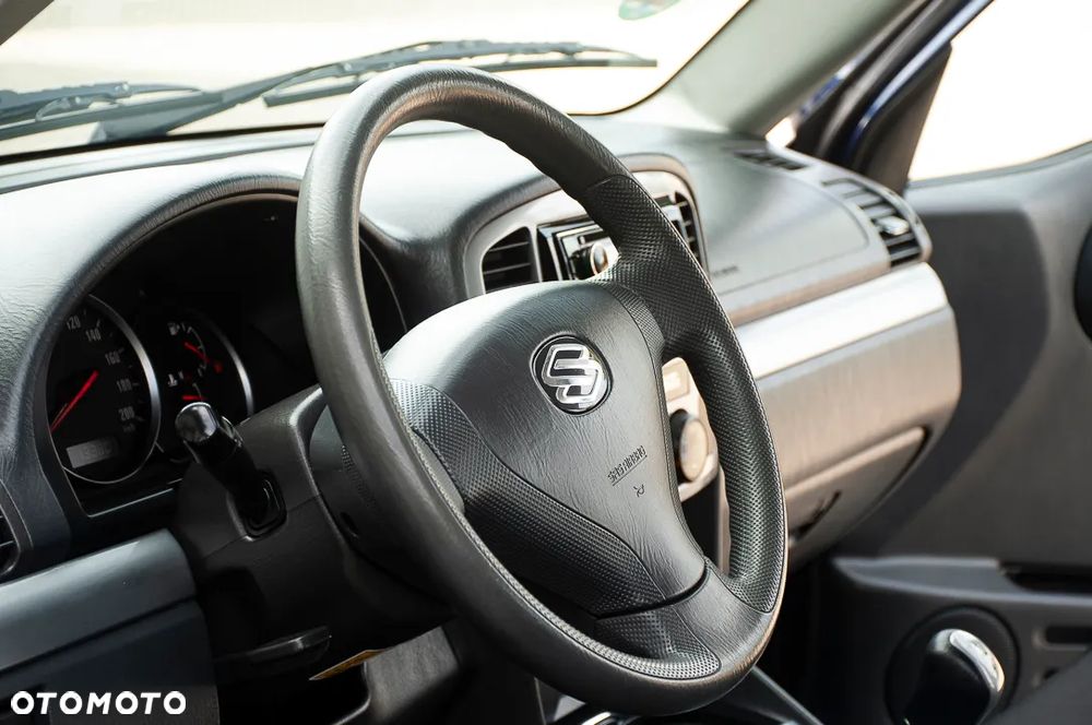 Suzuki Grand Vitara 2.0 Comfort - 15