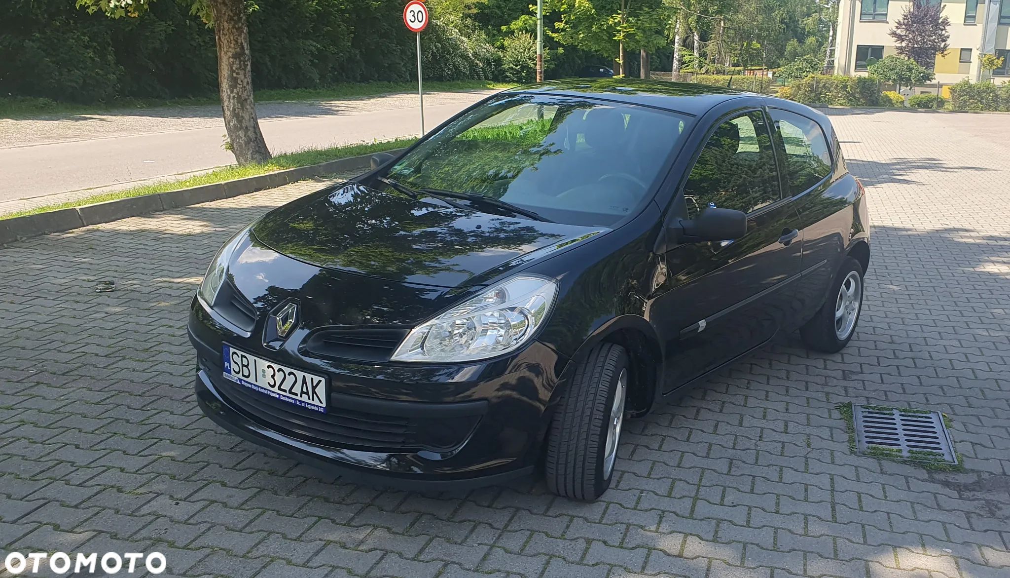 Renault Clio 1.2 16V 75 Dynamique - 1