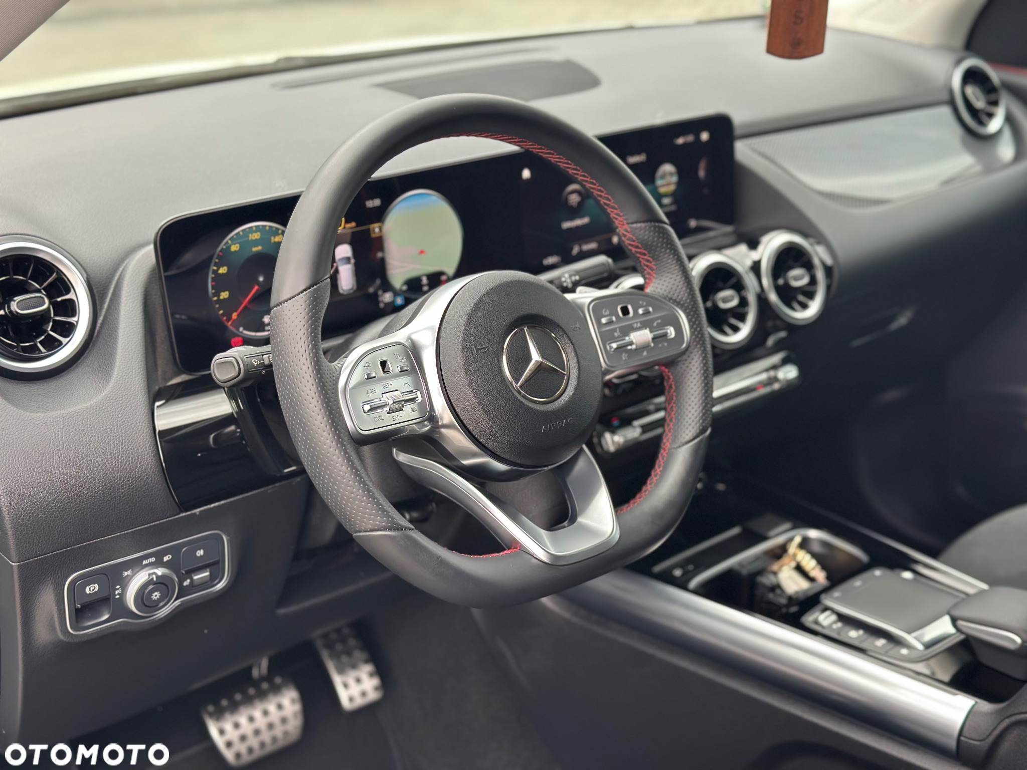 Mercedes-Benz GLA 220 d 8G-DCT AMG Line - 10