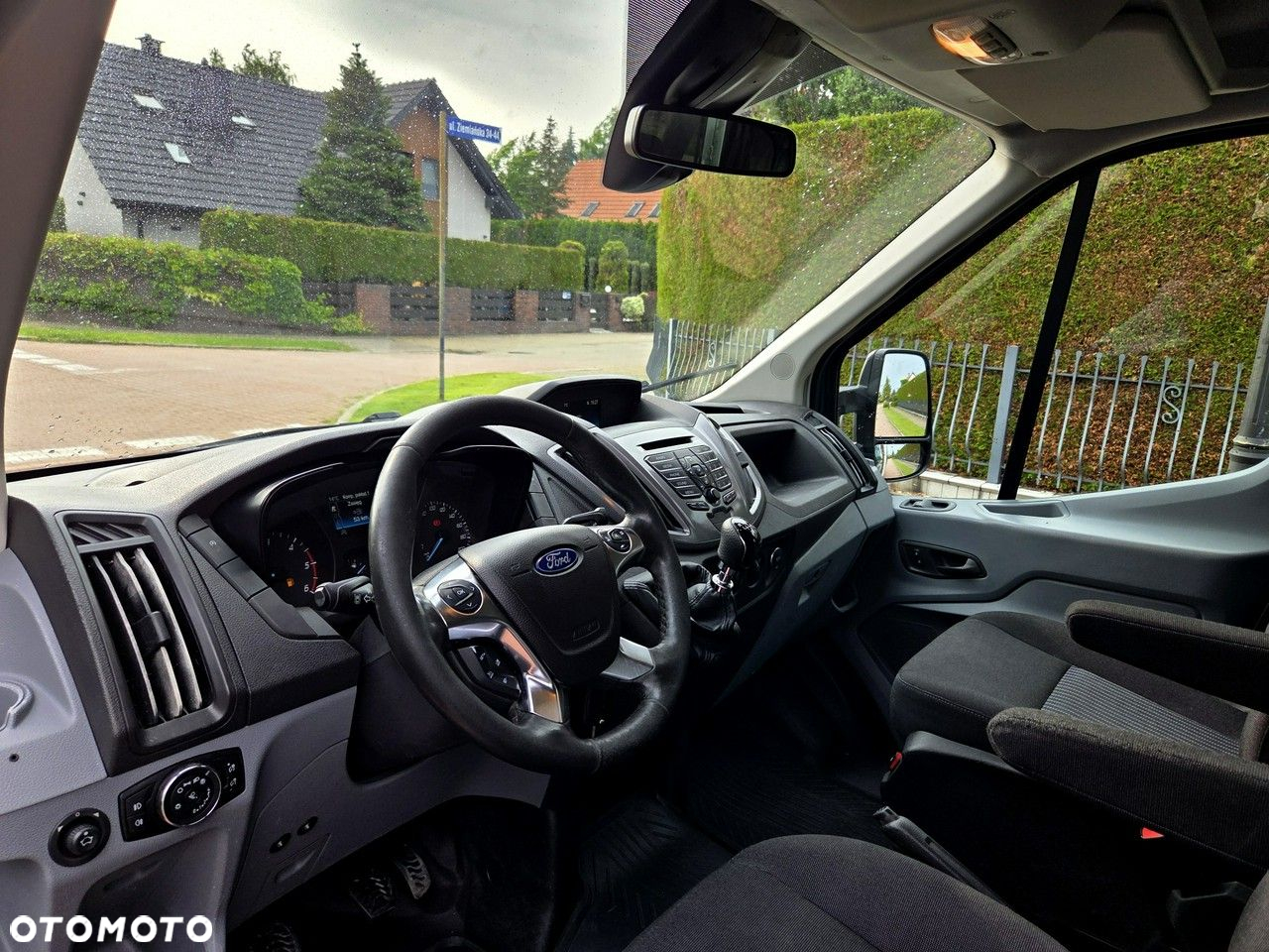 Ford Transit - 9