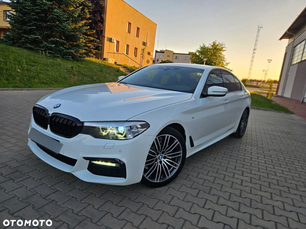 BMW Seria 5 520d xDrive M Sport sport - 25