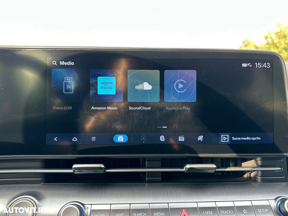 Hyundai KONA - 23