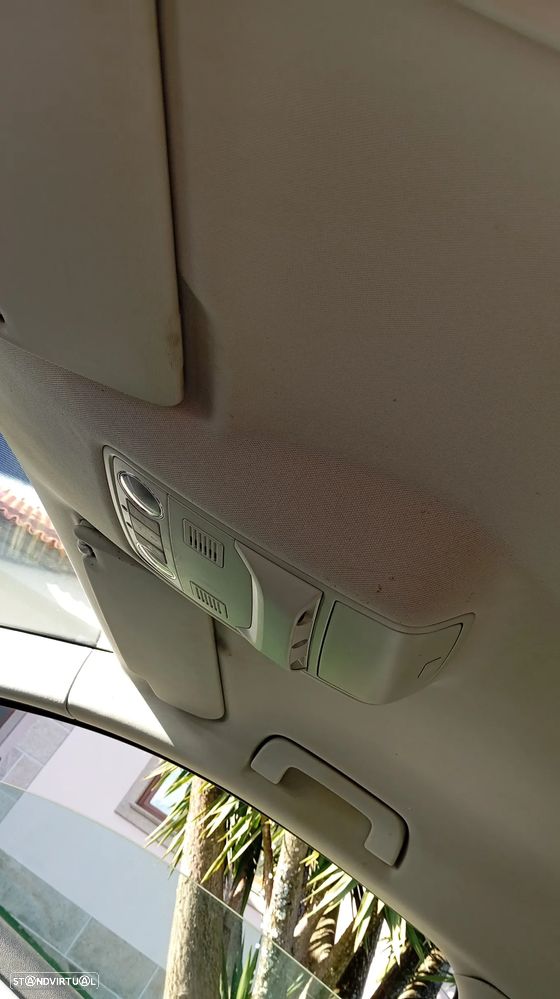 Skoda Superb Break 2.0 TDI Ambition - 22