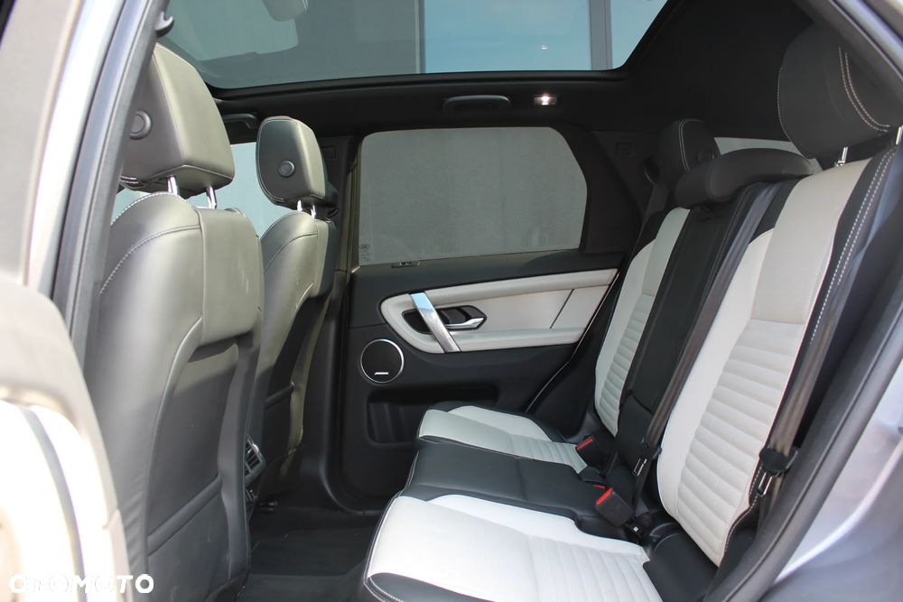 Land Rover Discovery Sport - 13