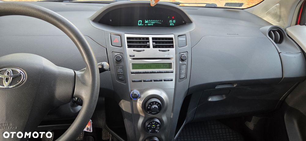 Toyota Yaris - 9