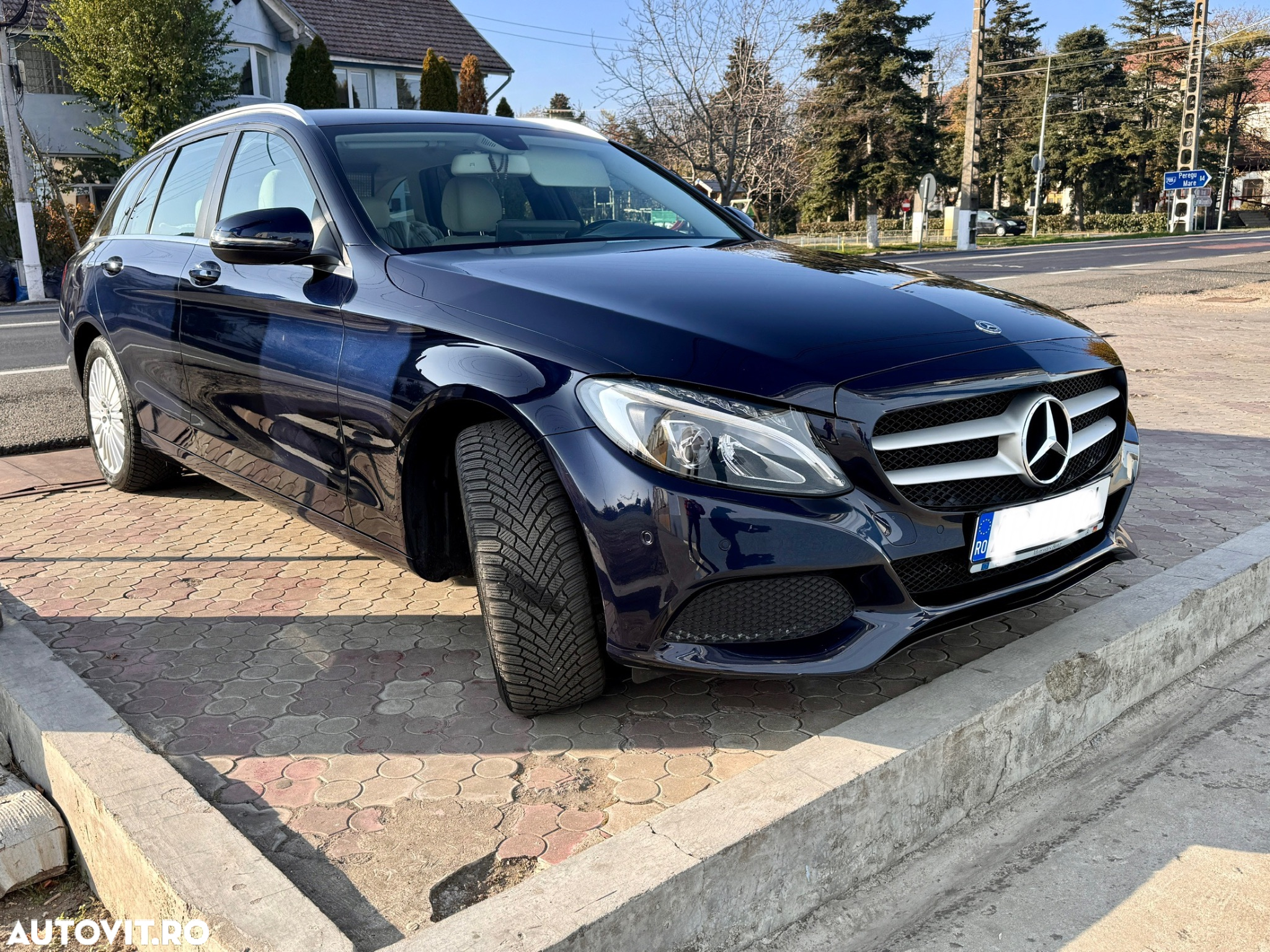 Mercedes-Benz C - 3