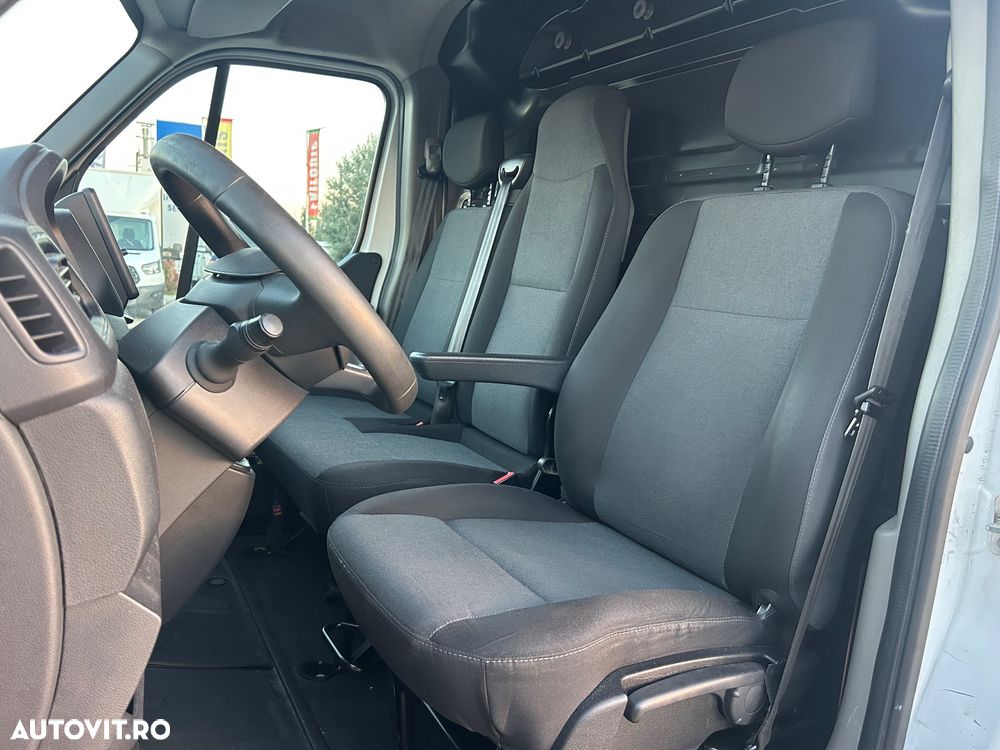 Renault Master 2.3 DCI L4H3 - 22