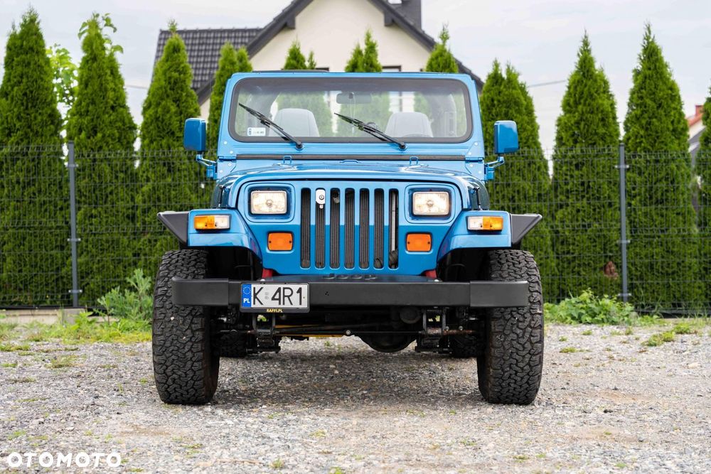 Jeep Wrangler - 3