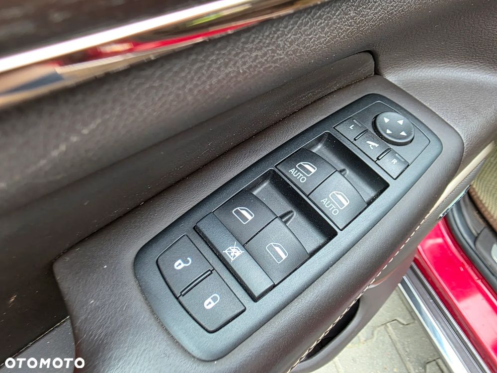 Jeep Grand Cherokee 3.0 CRD Overland Summit - 26