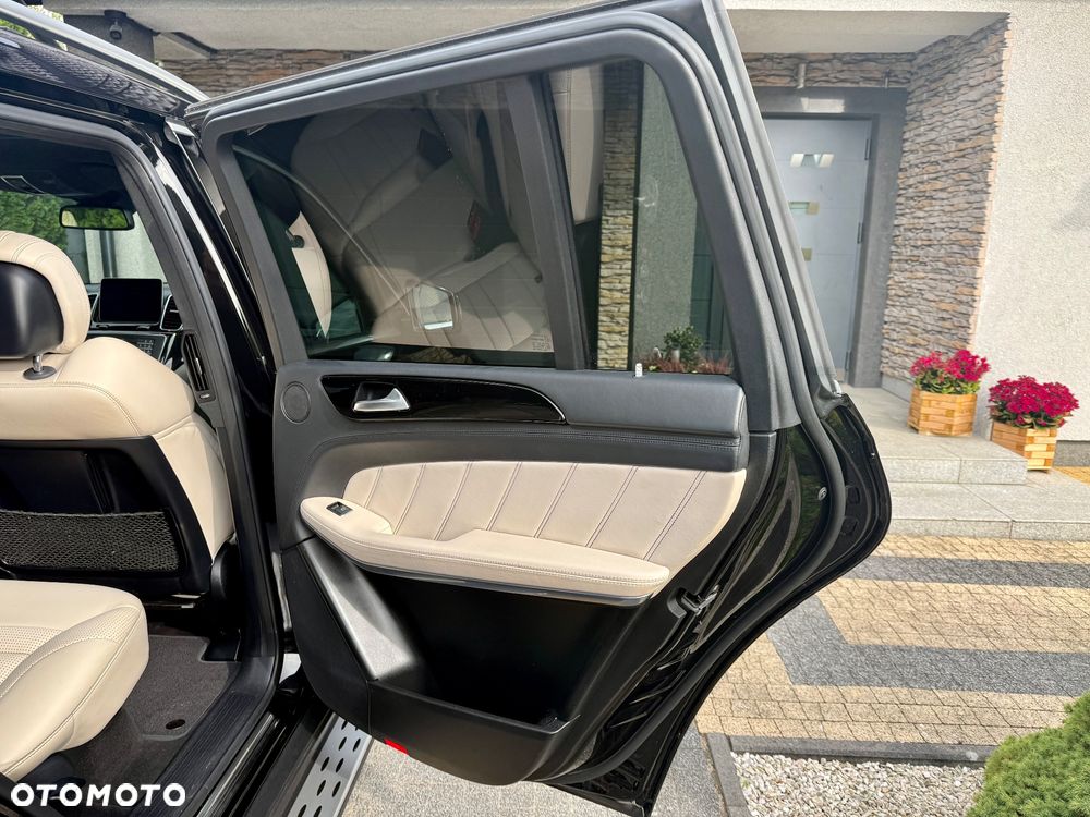 Mercedes-Benz GLS AMG 63 4-Matic - 25