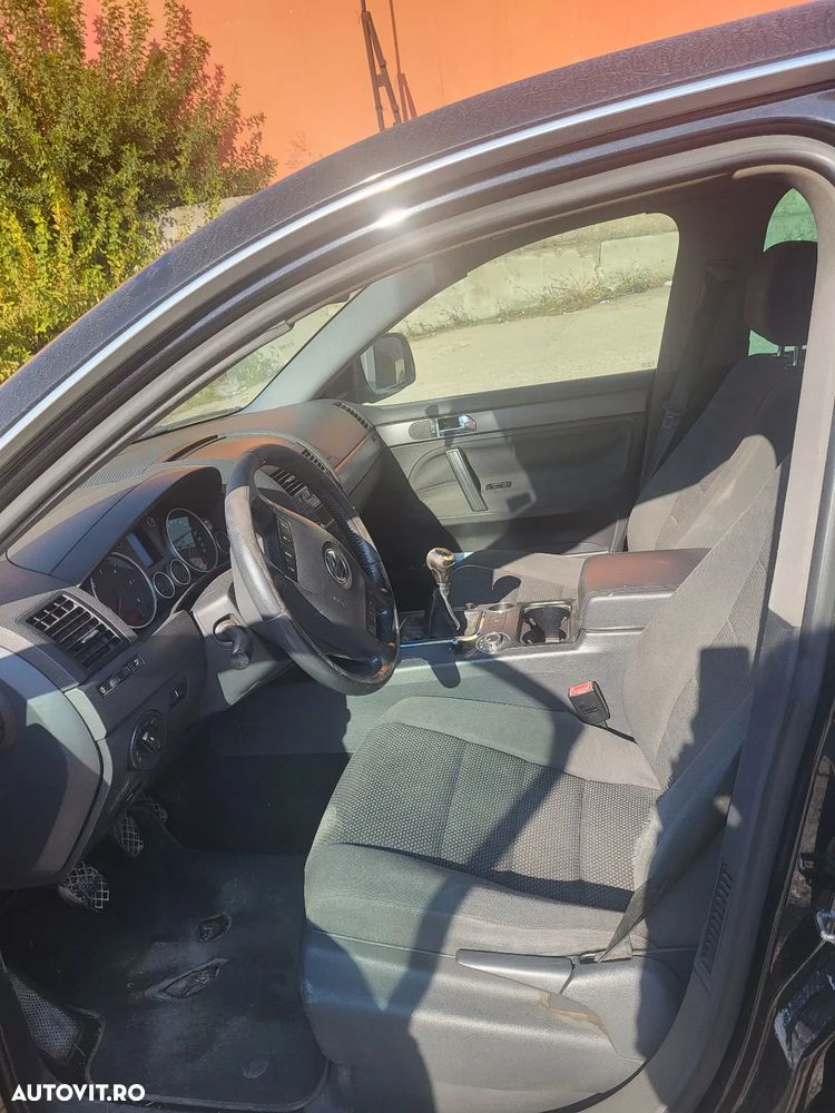 Volkswagen Touareg - 7
