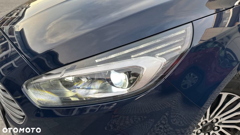 Ford S-Max 2.0 EcoBlue Titanium - 21