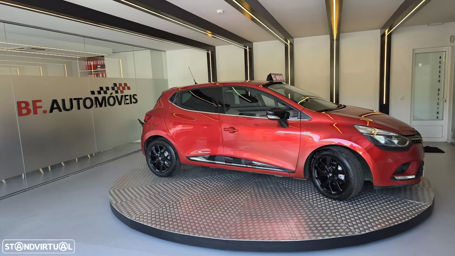 Renault Clio 1.5 dCi Limited EDition - 8