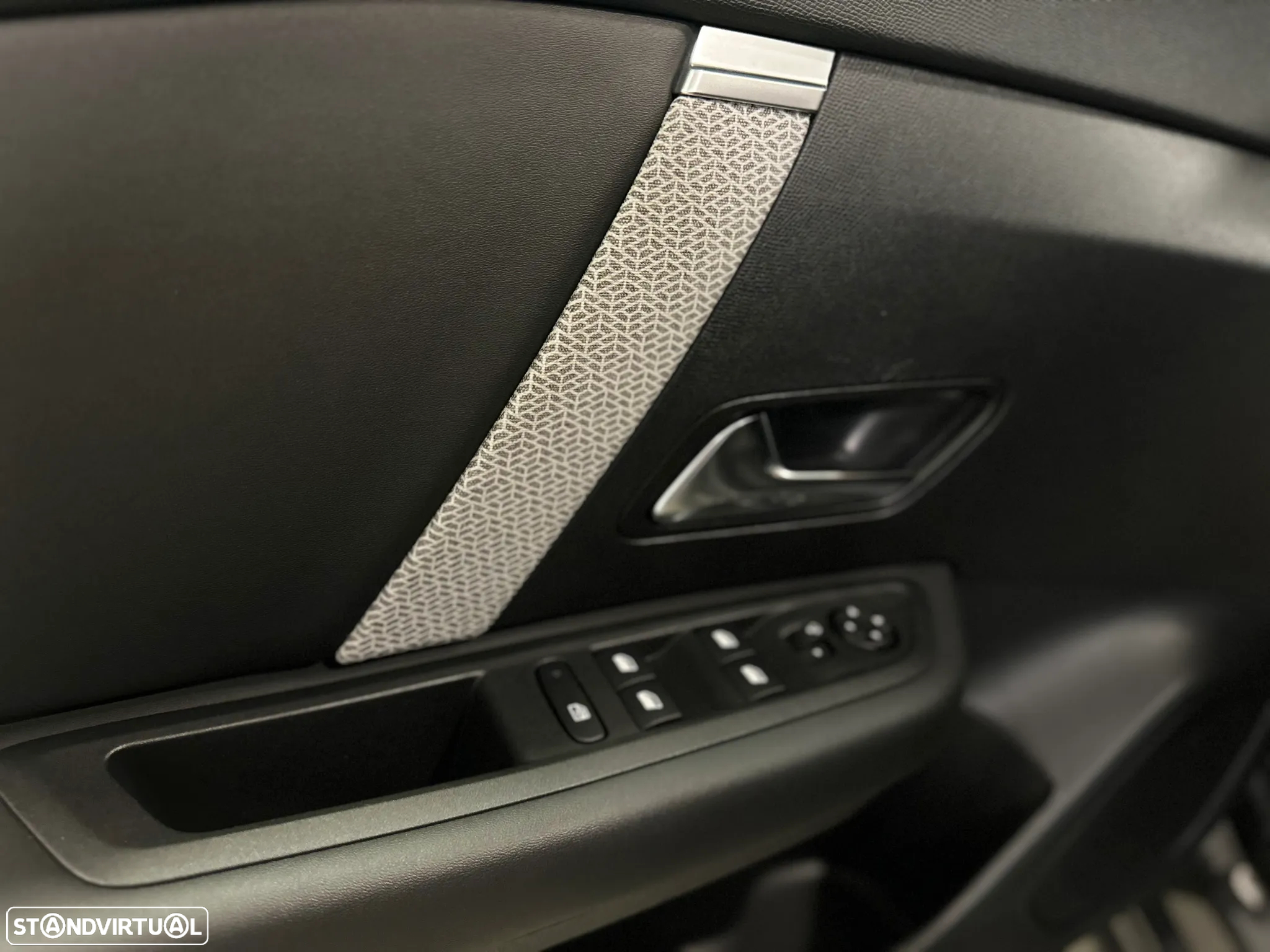 Citroën C4 1.2 PureTech Feel Pack - 23