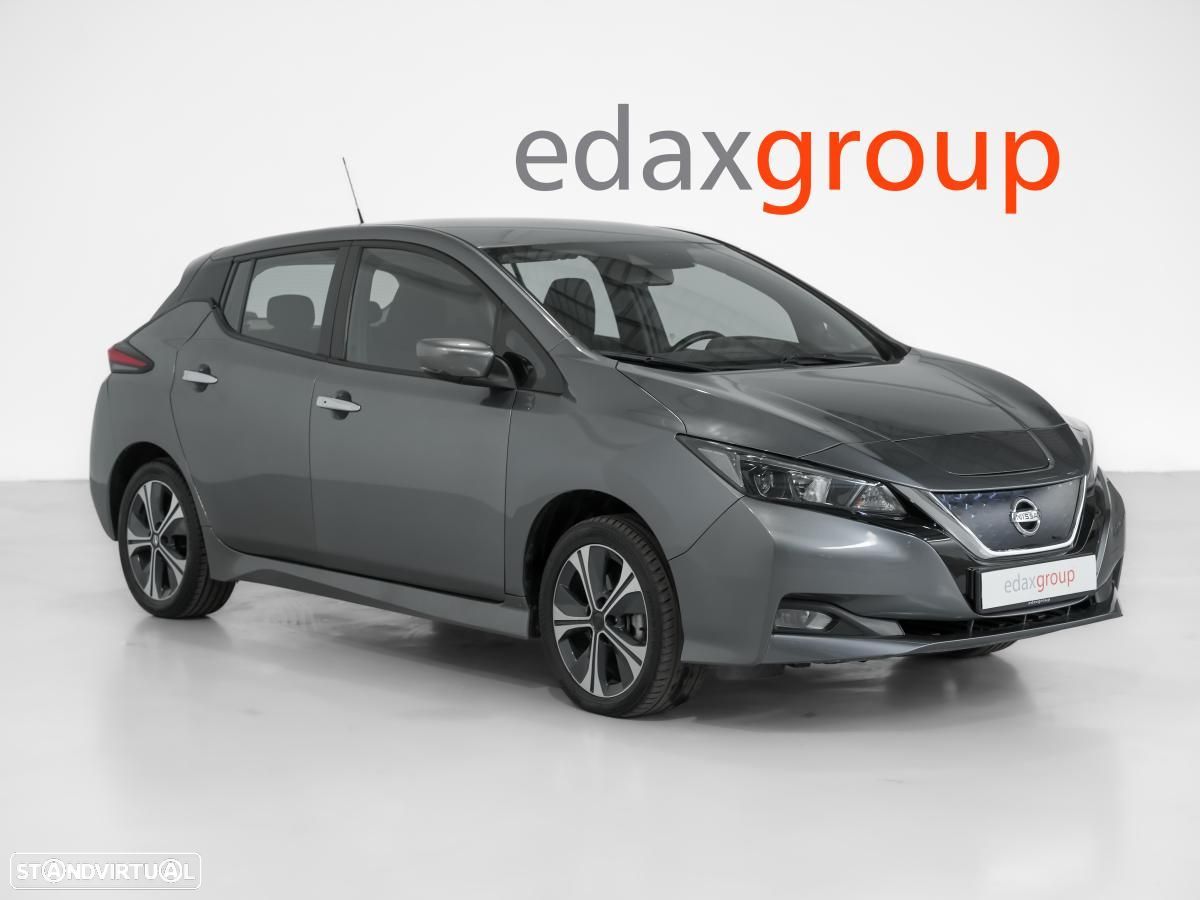 Nissan Leaf - 1