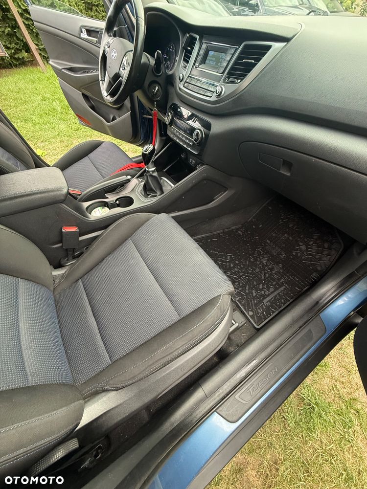 Hyundai Tucson 1.7 CRDI BlueDrive Comfort 2WD - 9