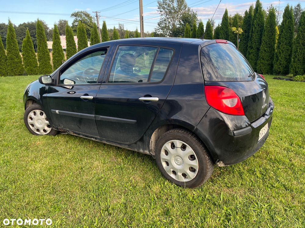 Renault Clio 1.5 dCi Expression - 1