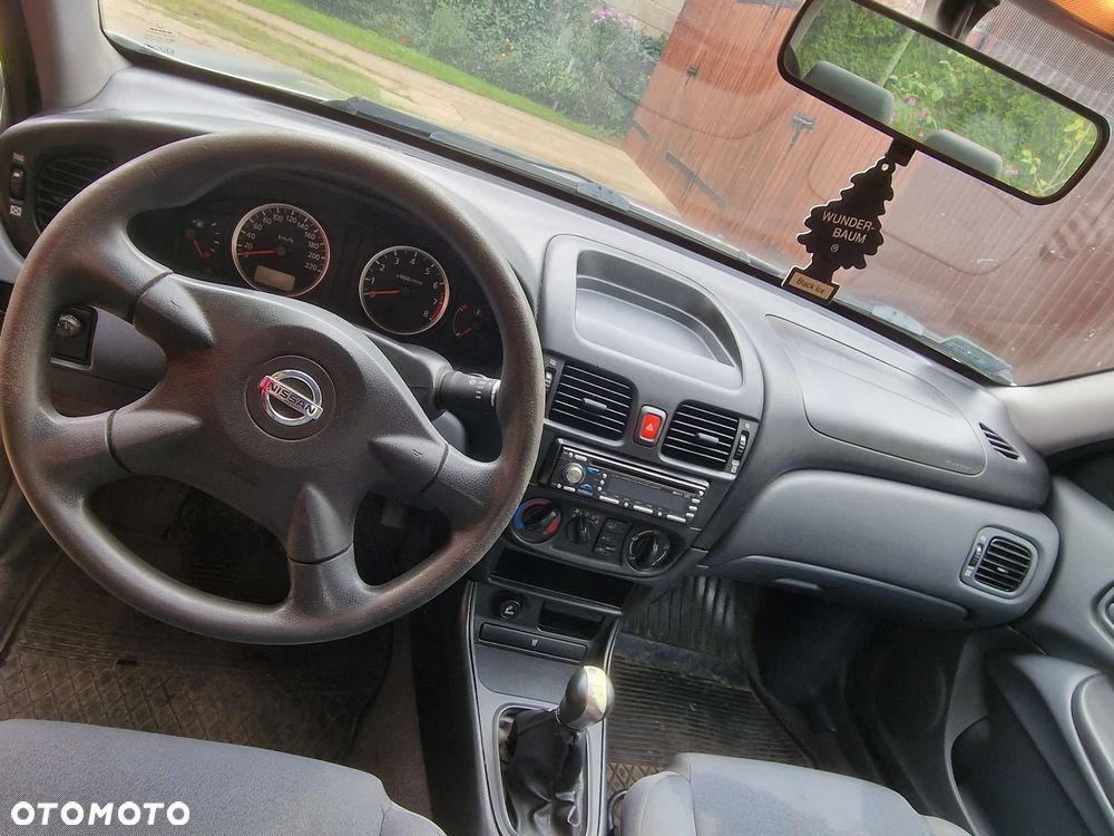 Nissan Almera II 1.5 Visia - 6