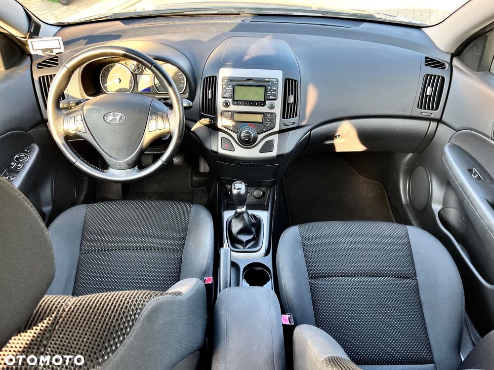 Hyundai i30 i30cw 1.4 FIFA WM Edition - 25