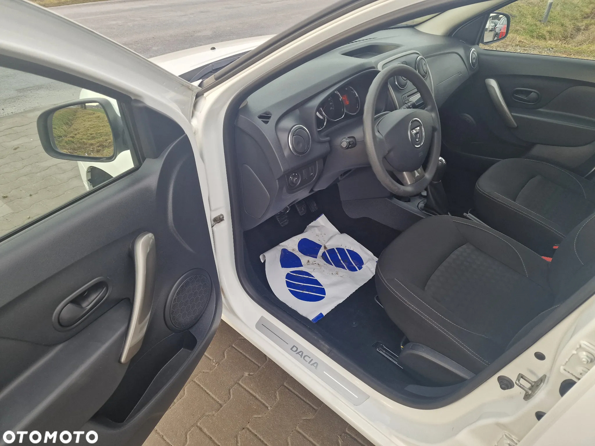 Dacia Sandero TCe 90 S&S Laureate - 13