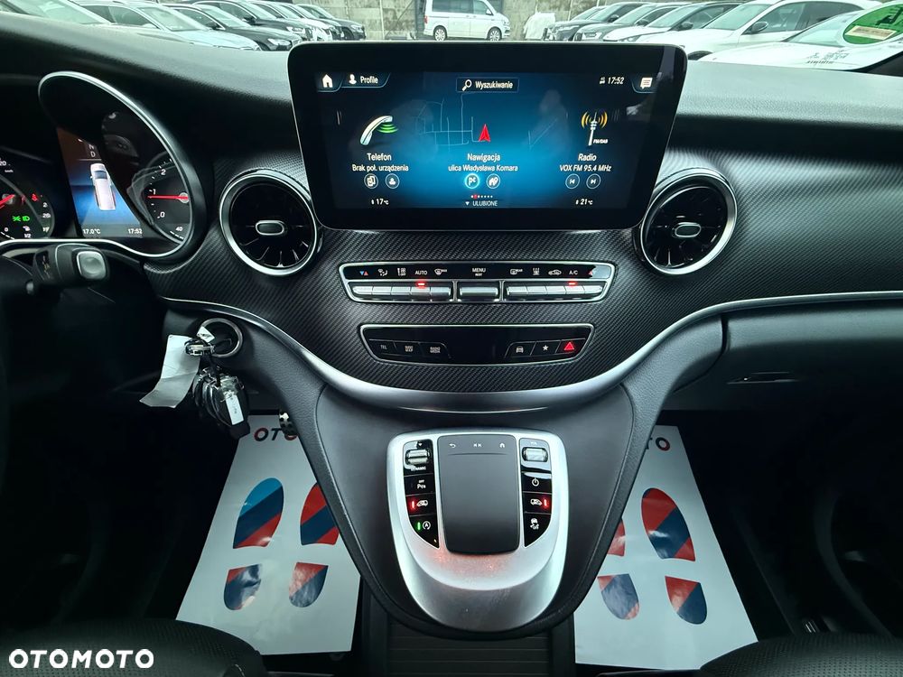 Mercedes-Benz Klasa V 300 d lang 4Matic 9G-TRONIC Avantgarde Edition - 37