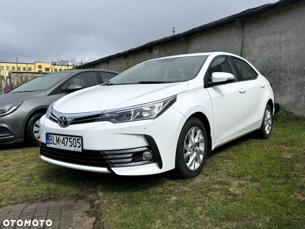 Toyota Corolla 1.6 Comfort - 1