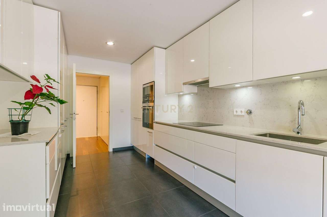 Excelente apartamento T2 em Avenidas Novas, Lisboa - Grande imagem: 3/35
