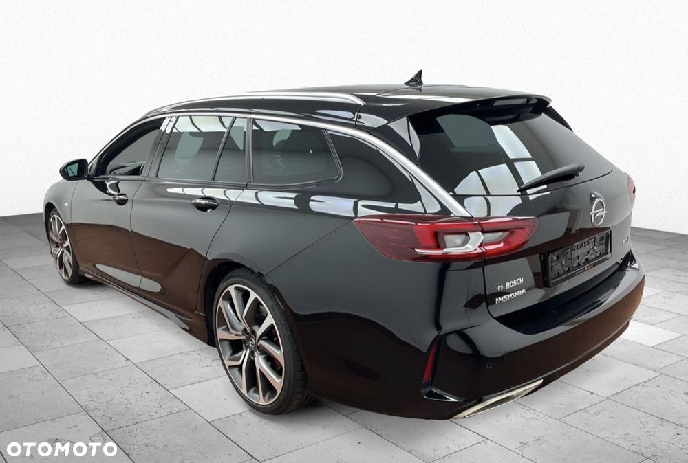 Opel Insignia 2.0 T 4x4 GSi + S&S - 3