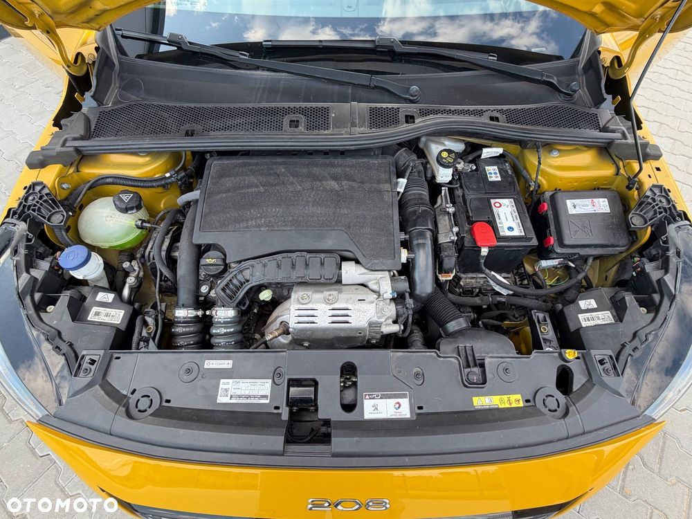 Peugeot 208 1.2 PureTech GT Line S&S EAT8 - 9