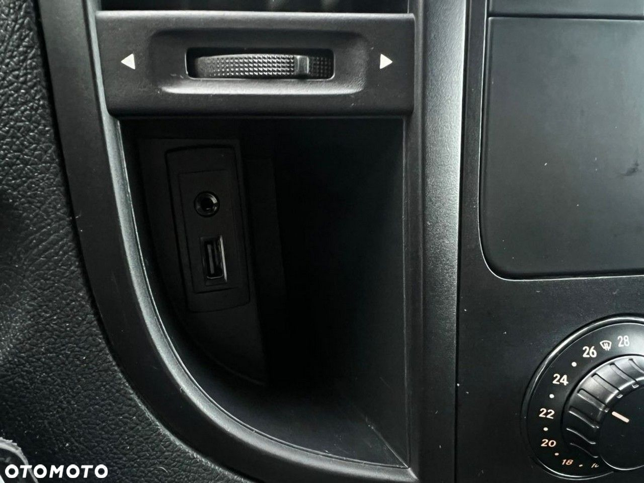 Mercedes-Benz Vito 109 - 33