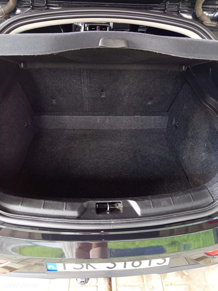 Volvo V40 D2 Kinetic - 5