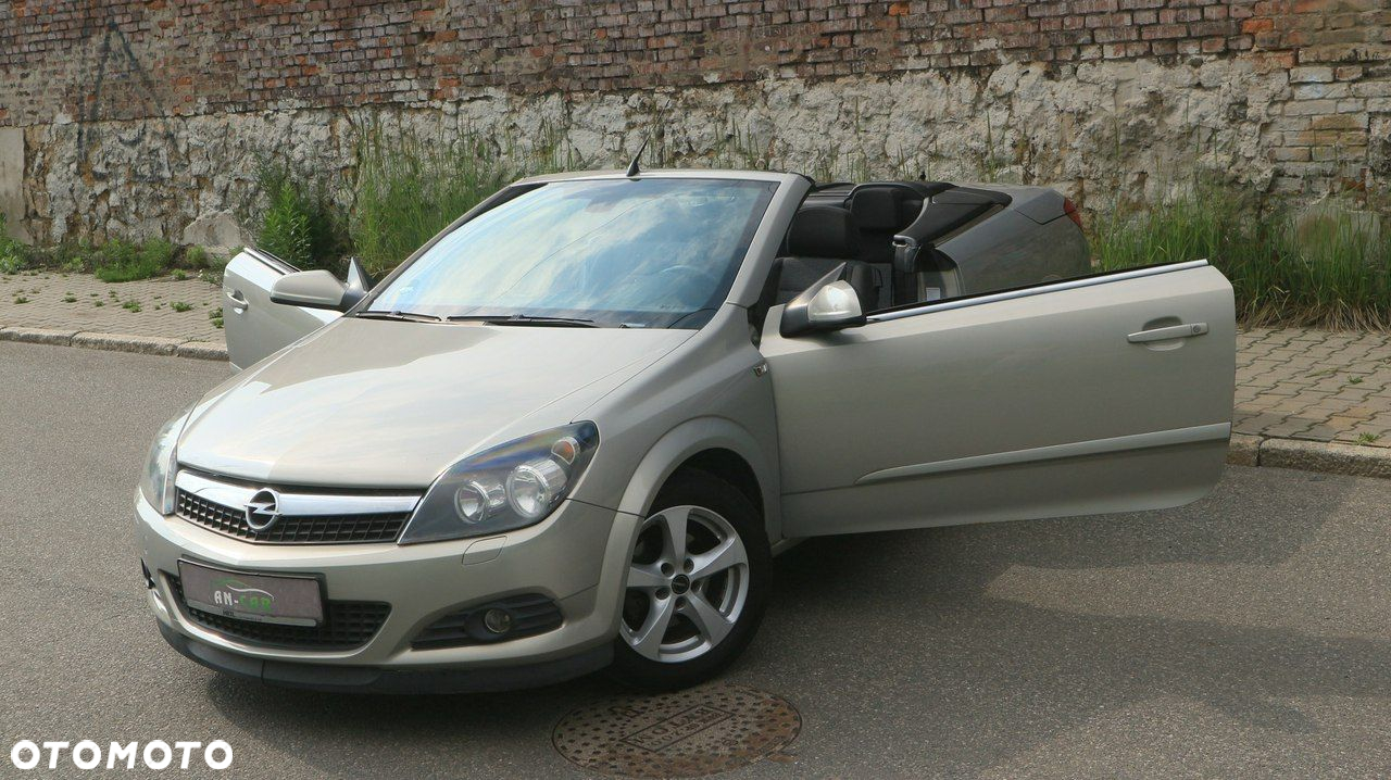 Opel Astra GTC 1.6 Edition - 15