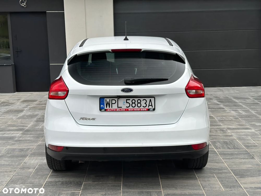 Ford Focus - 12