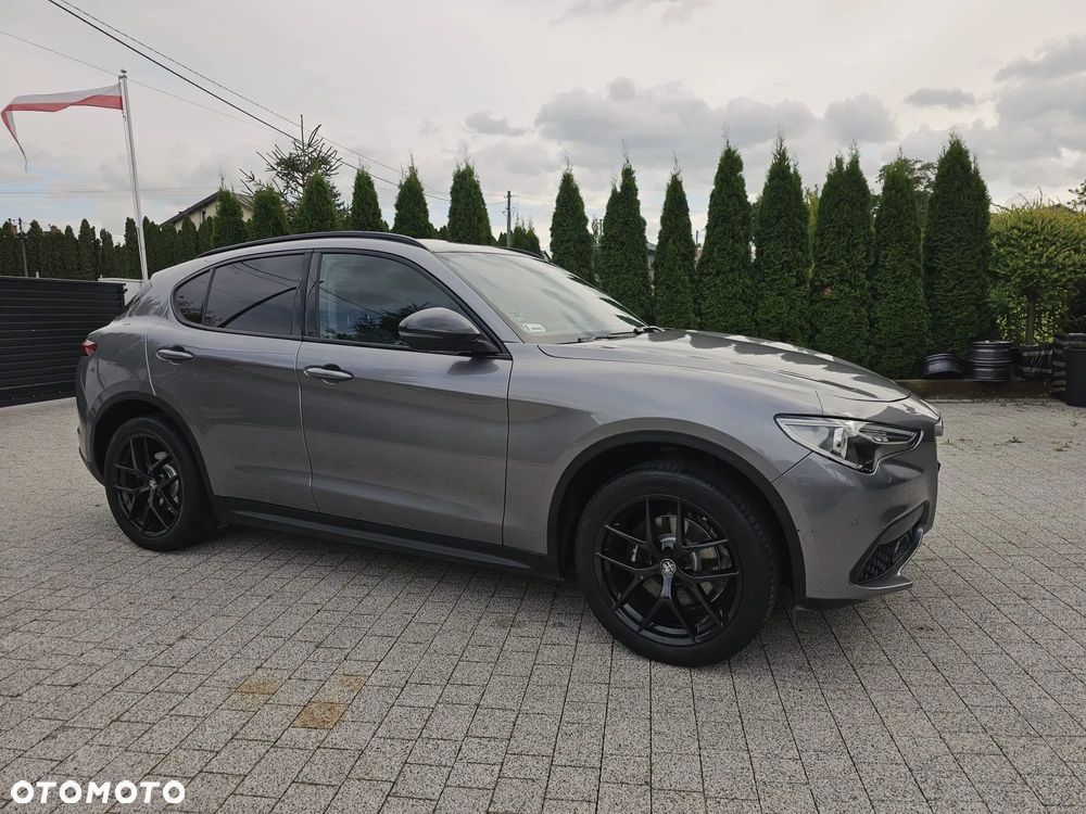 Alfa Romeo Stelvio 2.0 Turbo B-Tech Edition Q4 - 3
