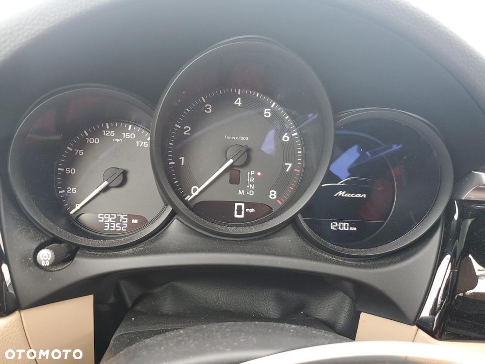 Porsche Macan - 9