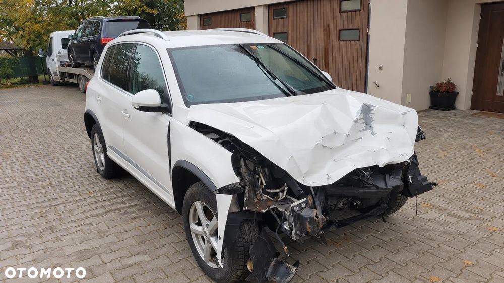 Volkswagen Tiguan 2.0 TSI 4Motion DSG Exclusive - 6