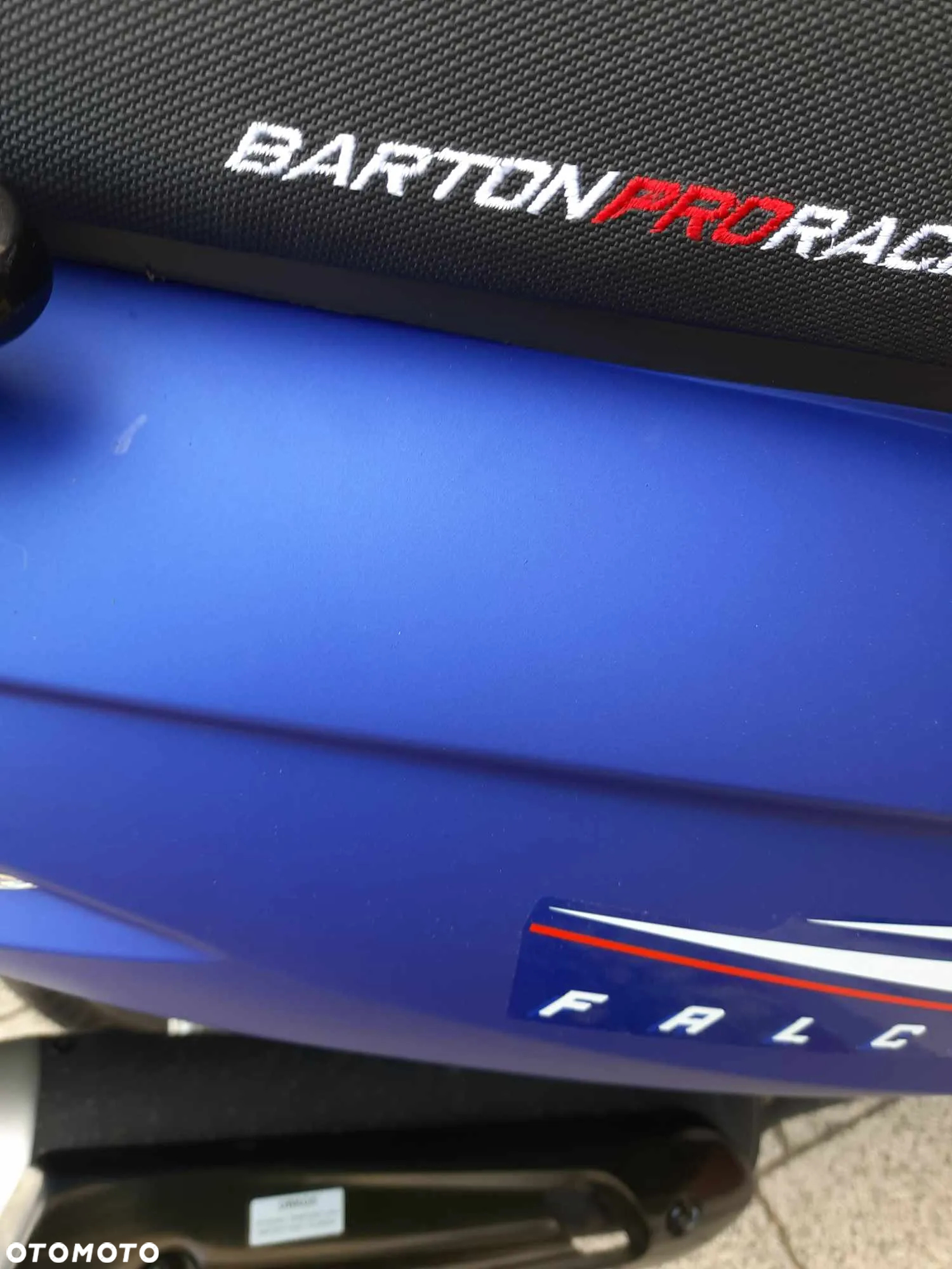 Barton Falcon - 3