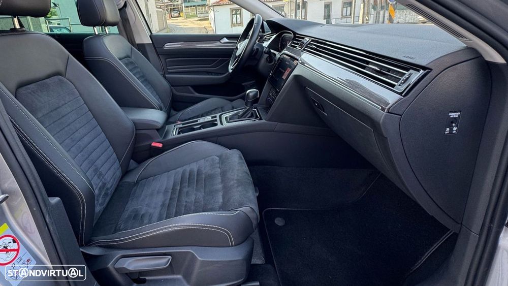 VW Passat Variant 2.0 TDi Business DSG - 14