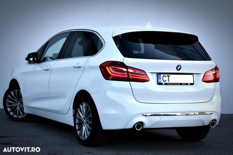 BMW Seria 2 218d xDrive AT - 11