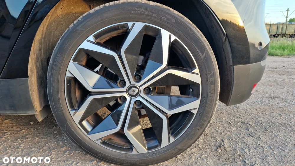 Renault Scenic - 17
