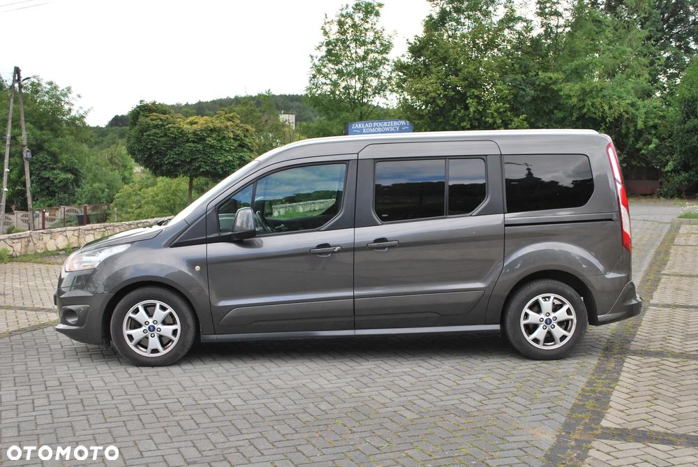 Ford Tourneo Connect Grand - 4