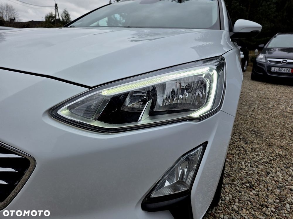Ford Focus 2.0 TDCi Titanium ASS - 28