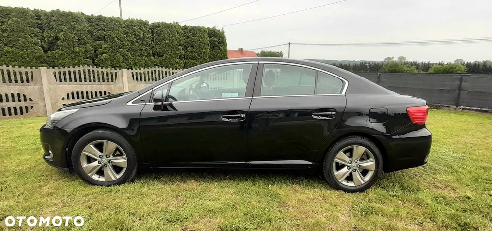 Toyota Avensis 1.8 Sol plus - 2