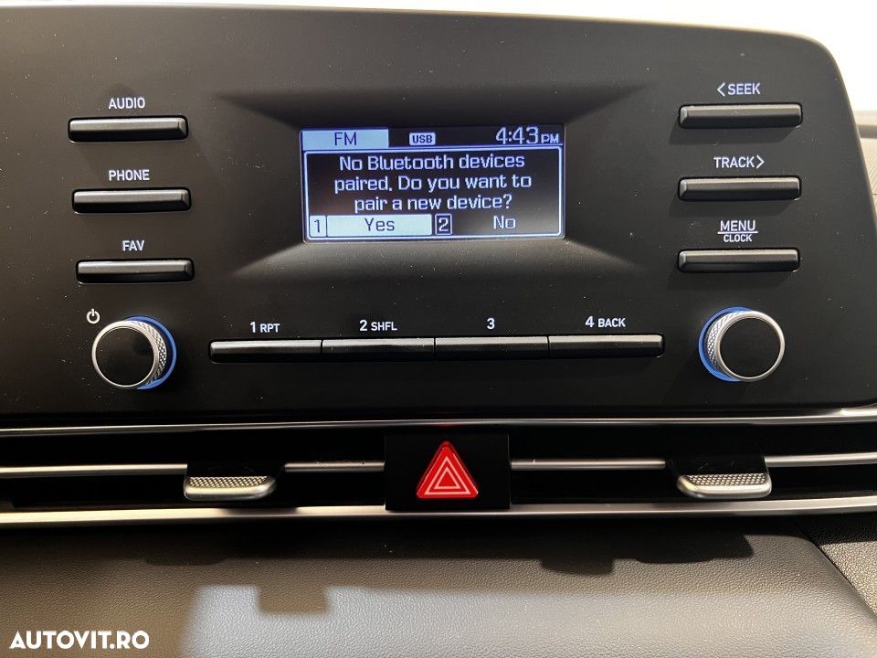 Hyundai Elantra 1.6 l 123 CP 6MT Classic - 18